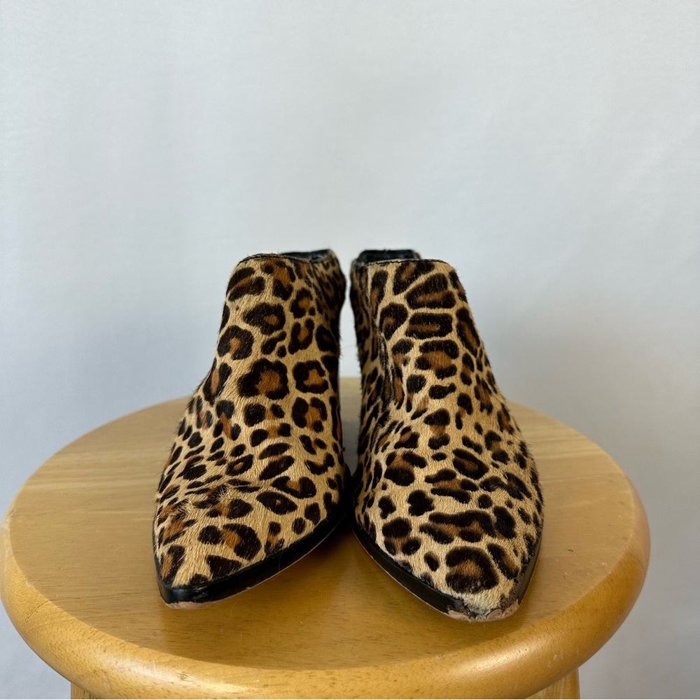 Dolce Vita Ira Leopard Print Blocked Heel - Picture 4 of 6